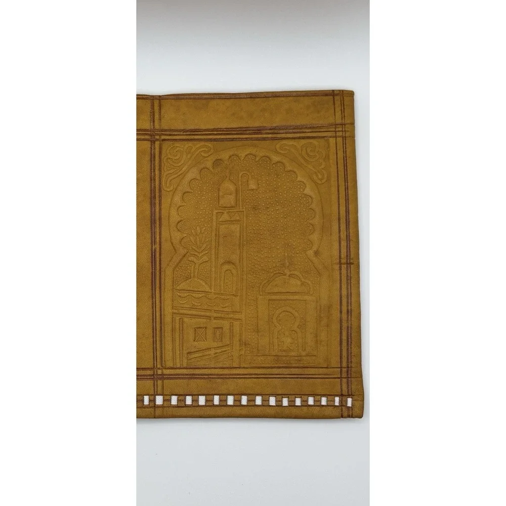 Treasures of Morocco Men's Leather Bi-fold Wallet NWOT